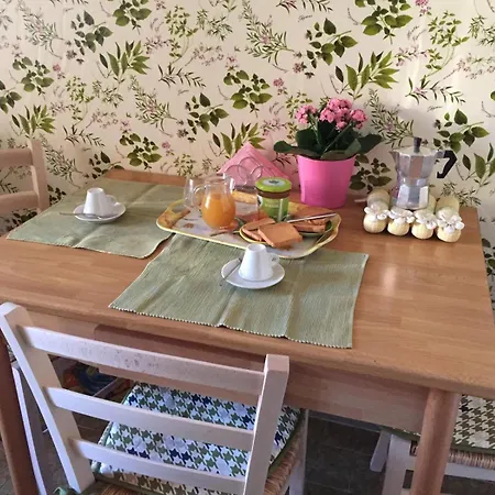 Con Terrazzo Al Vaticano