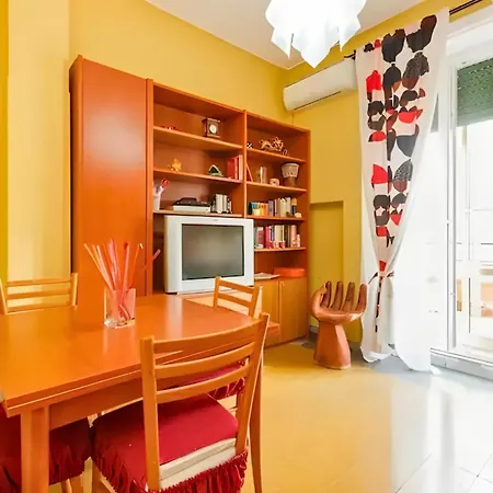 Con Terrazzo Al Vaticano Daire *