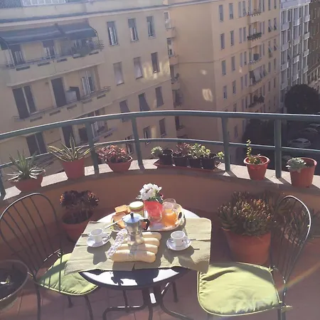 Con Terrazzo Al Vaticano דירה